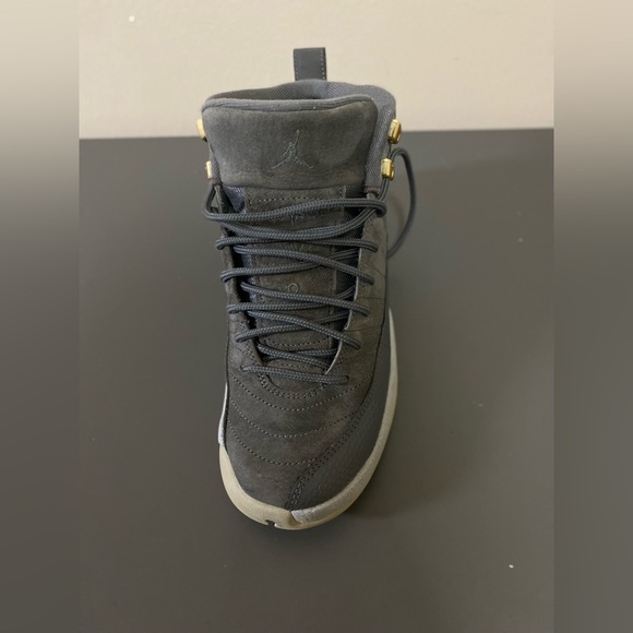 Air Jordan 12 Retro Dark Grey 2017 Release,Size 7 - Picture 7 of 14